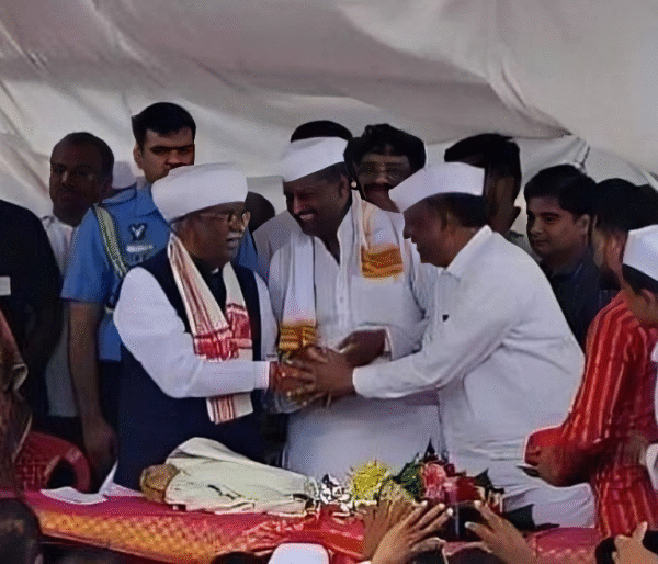 वारकऱ्यांच्या सेवेसाठी कोपरगाव पुढे सरसावलेः ‘समता सहकारी वारकरी बँक’ उपक्रम राबवित समाजसेवेचा नवा आदर्श